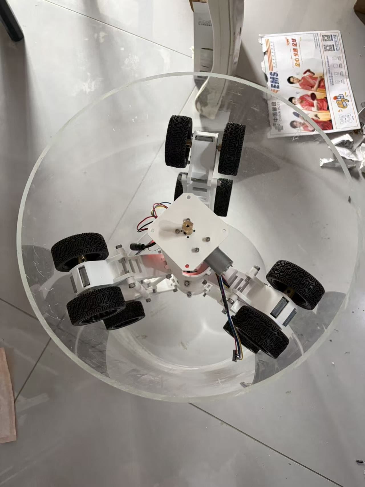 3D打印管道机器人样机实物图1